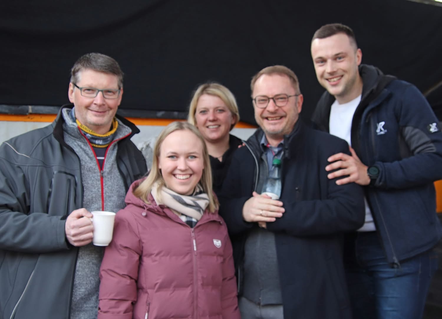 25-03-13 17-00-15 3302